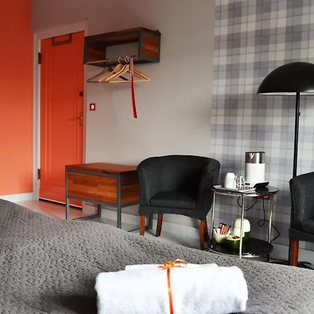 Republika Sloneczna 3* Poznan