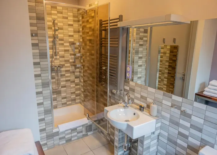 Republika Sloneczna بوزنان